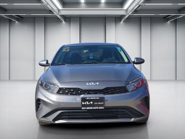 Certified 2022 Kia Forte LXS w/ LXS Technology Package image 2