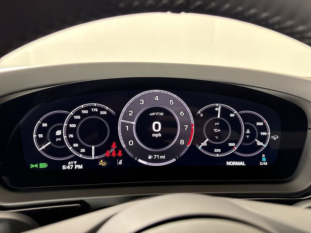 New 2026 Porsche Cayenne GTS image 37