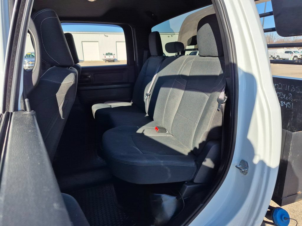 Used 2022 RAM 3500 Tradesman w/ Chrome Appearance Group AWD/4WD image 21