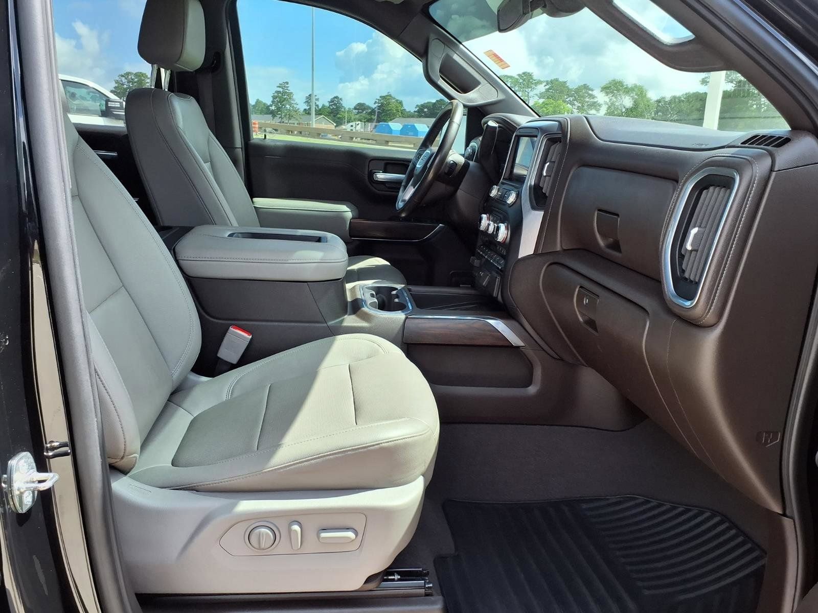 Used 2021 GMC Sierra 1500 SLT AWD/4WD image 19