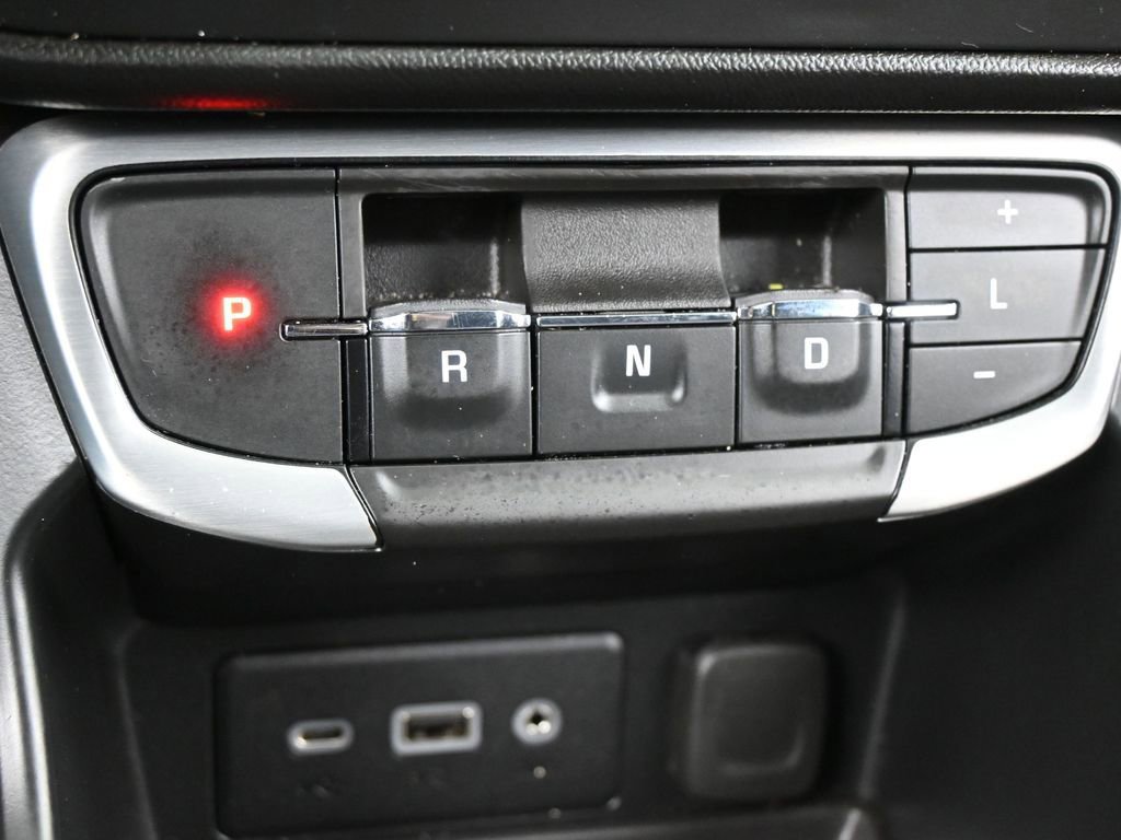 Used 2023 GMC Terrain SLE image 20