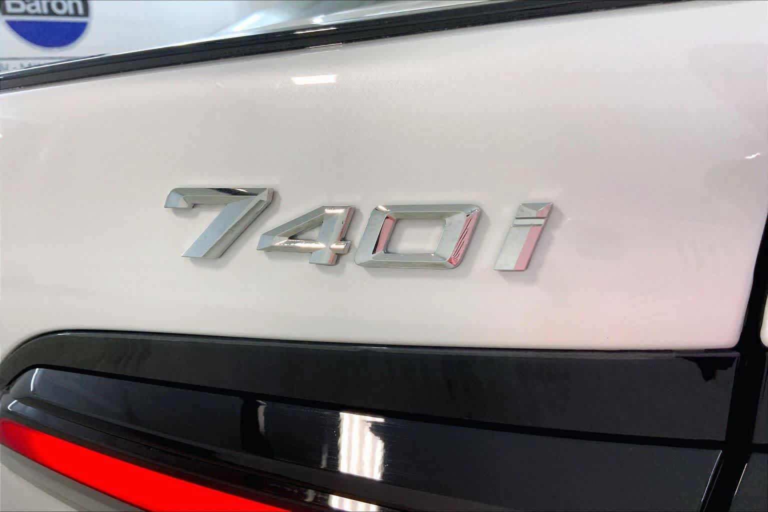 New 2026 BMW 740i xDrive w/ Executive Package AWD/4WD image 15