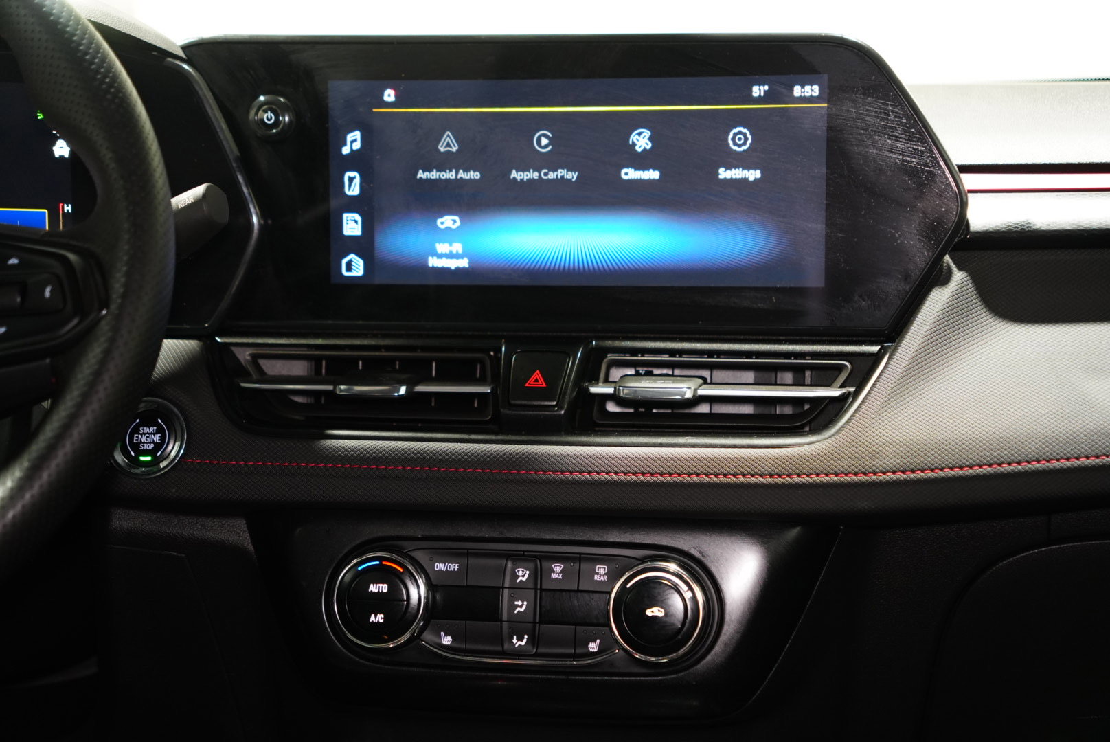 Used 2024 Chevrolet TrailBlazer RS w/ Convenience Package image 12