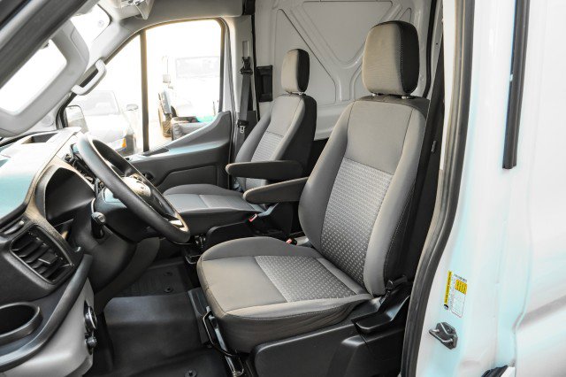 Used 2023 Ford Transit 150 Medium Roof image 28