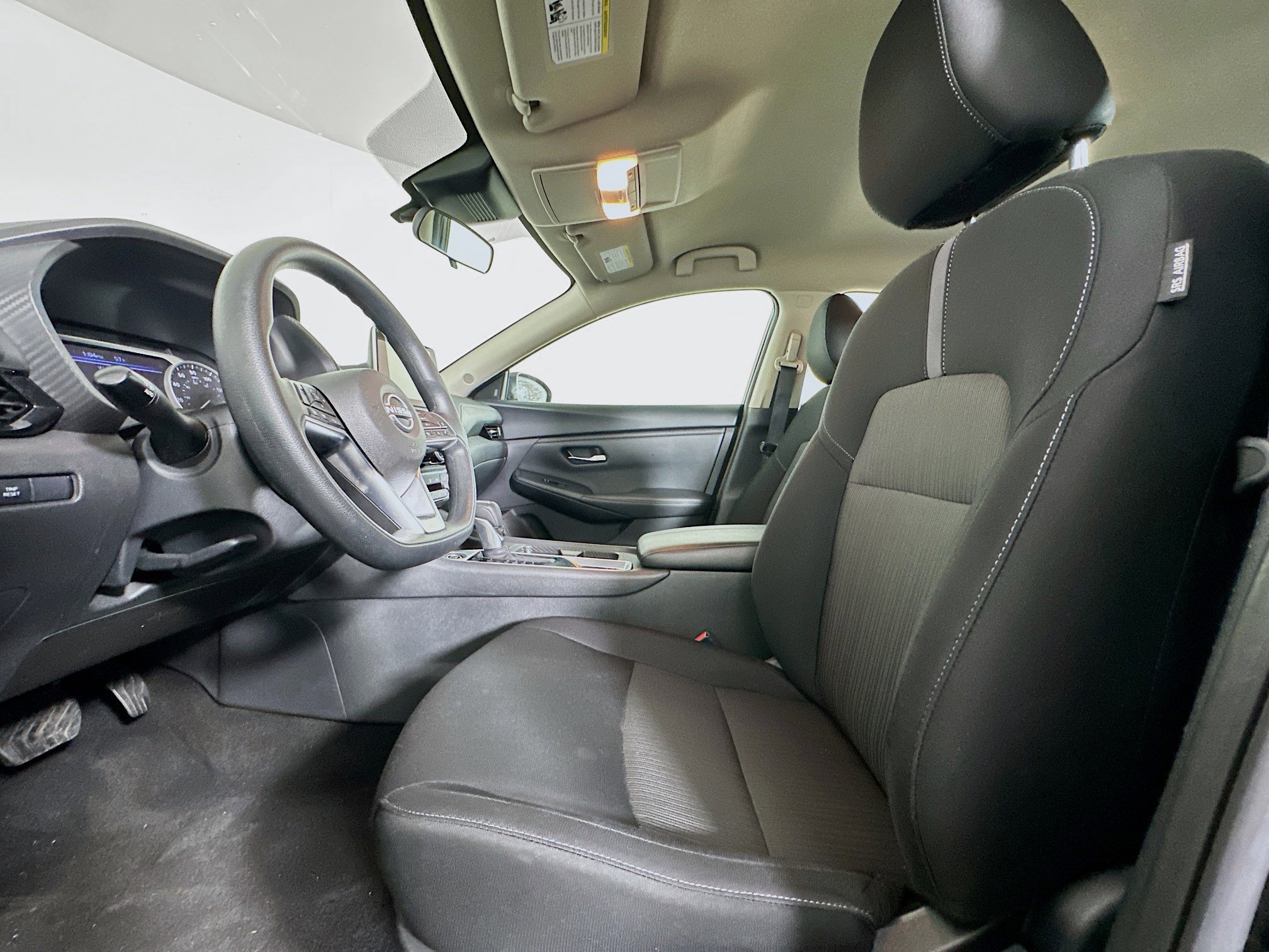 Used 2024 Nissan Sentra SV image 13