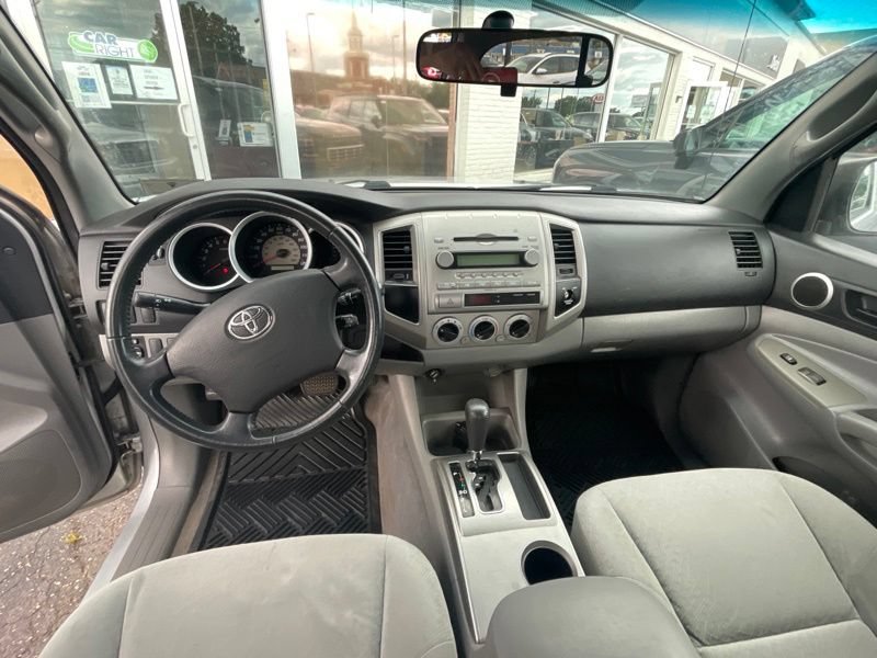 Used 2005 Toyota Tacoma 2WD Access Cab image 10