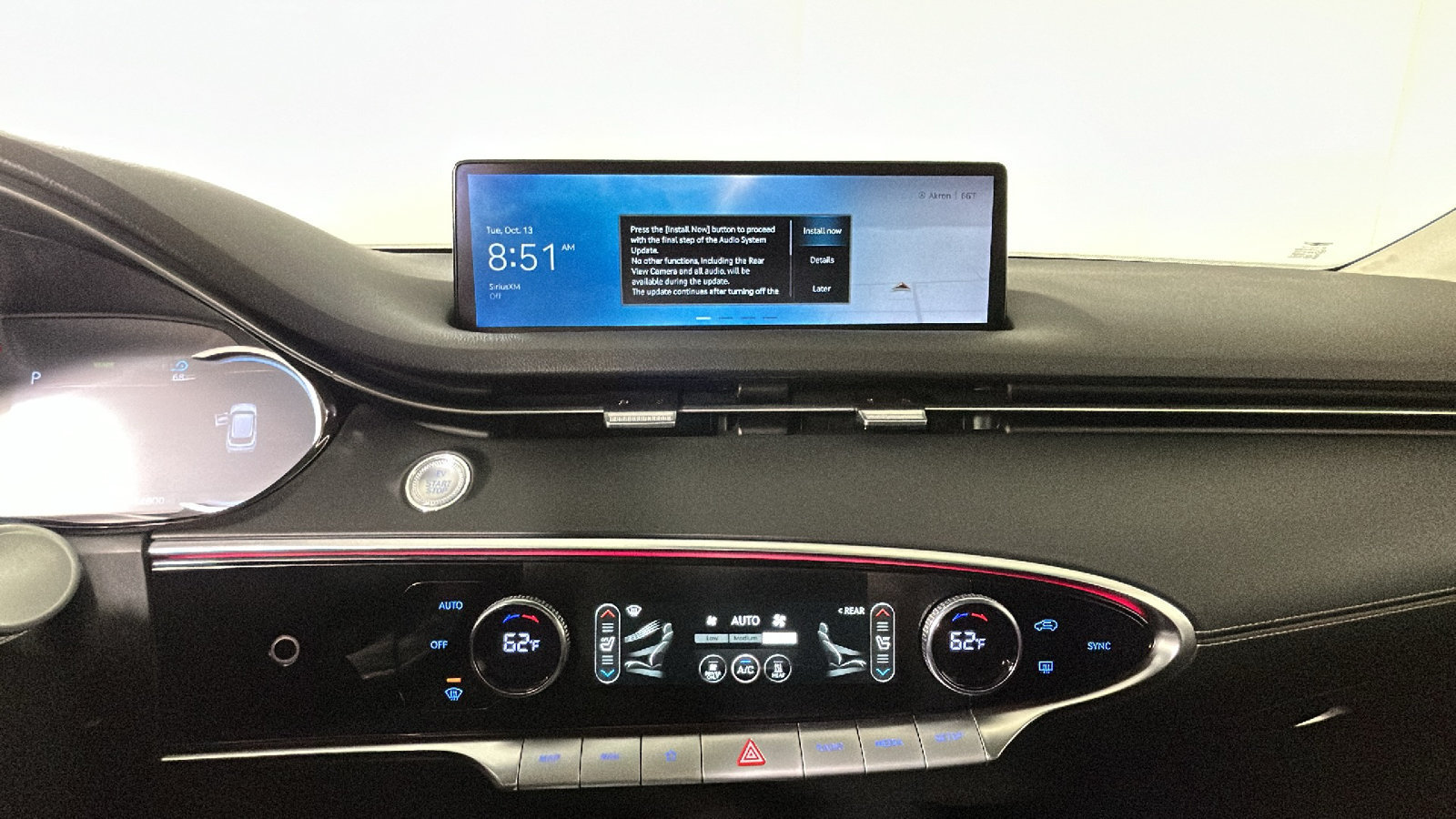 Used 2025 Genesis Electrified GV70 AWD/4WD image 28