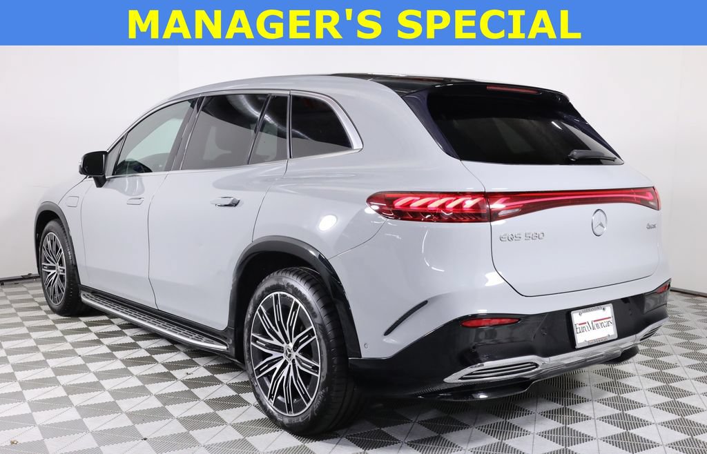 Used 2023 Mercedes-Benz EQS 580 4MATIC SUV image 4
