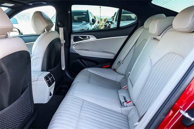Used 2022 Genesis G70 2.0T w/ Prestige Package image 20