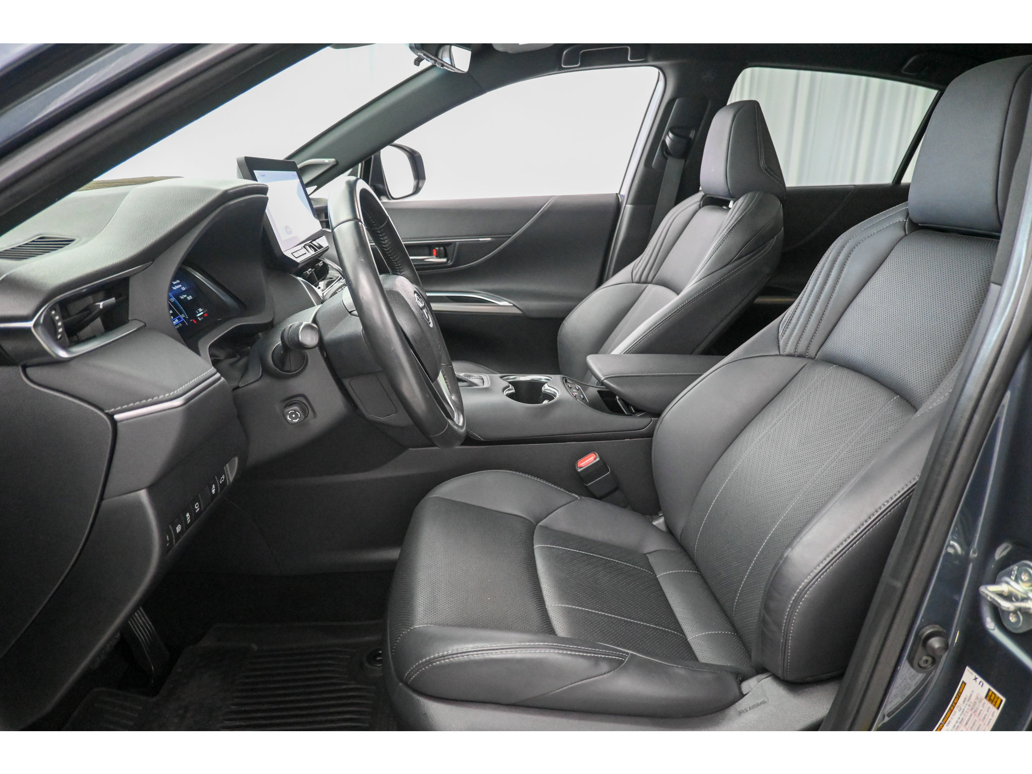 Used 2023 Toyota Venza Limited AWD/4WD image 28
