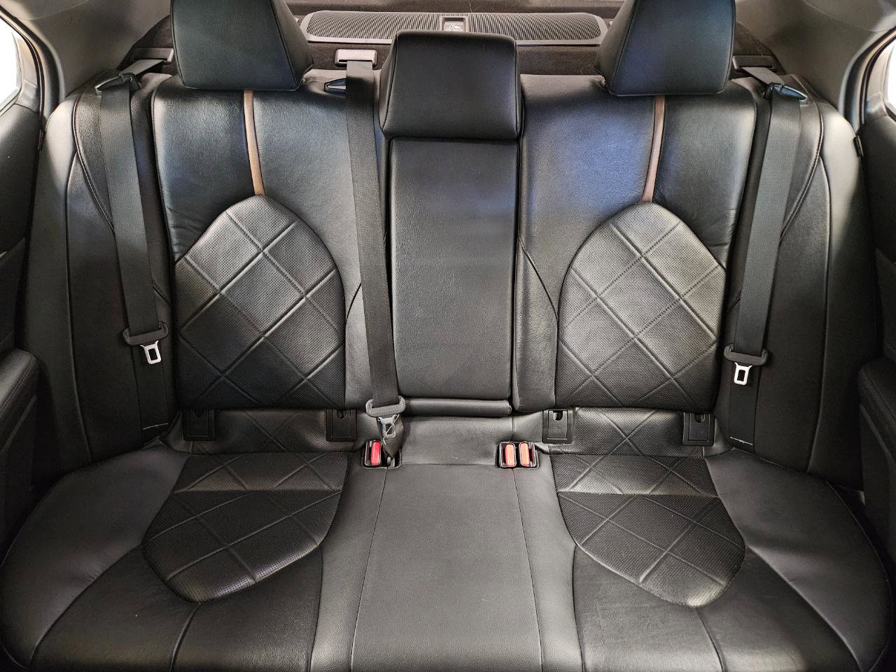 Used 2018 Toyota Camry XLE w/ Protection Package (Q2) image 32