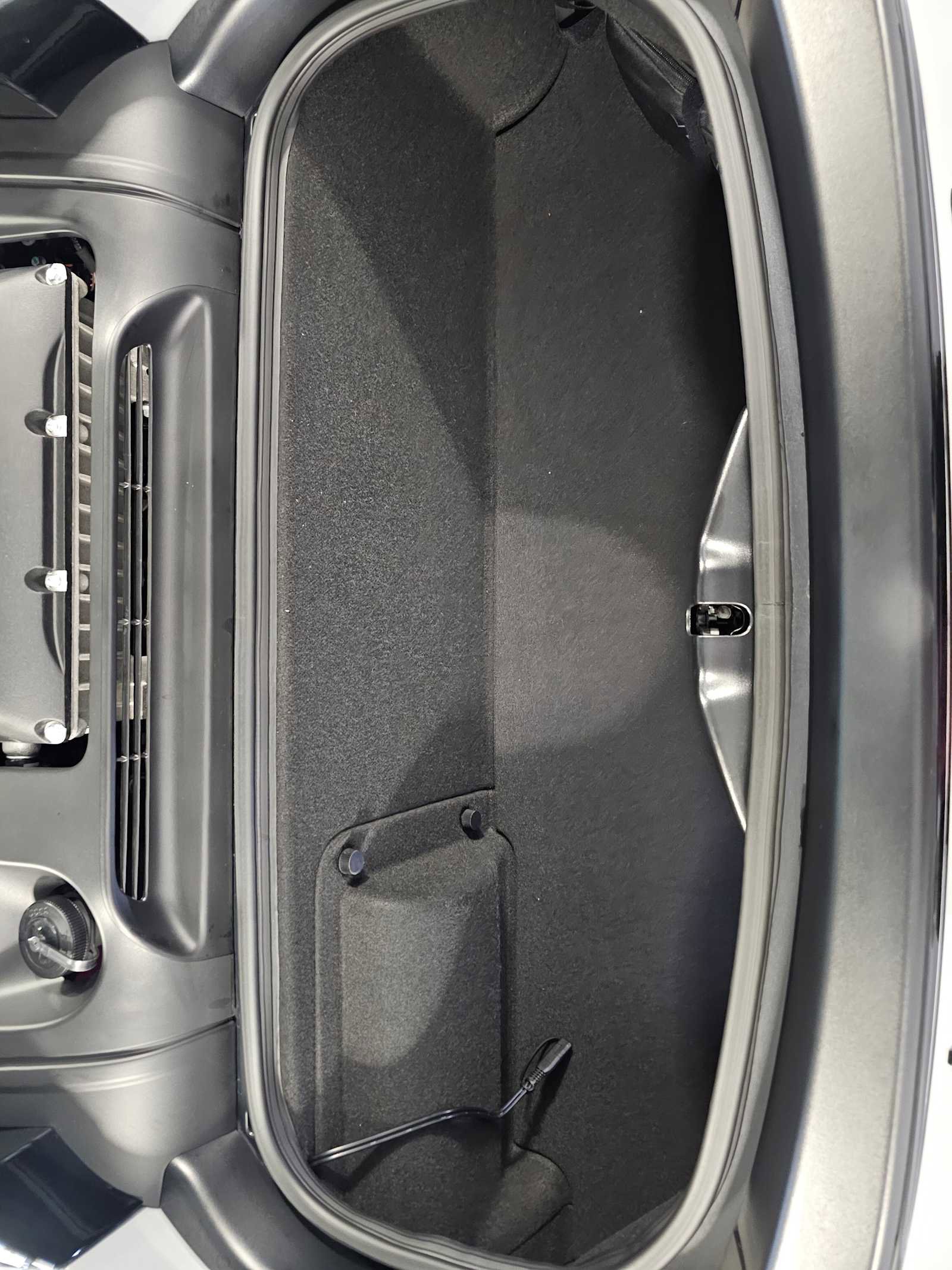 Used 2024 Lotus Emira First Edition image 32