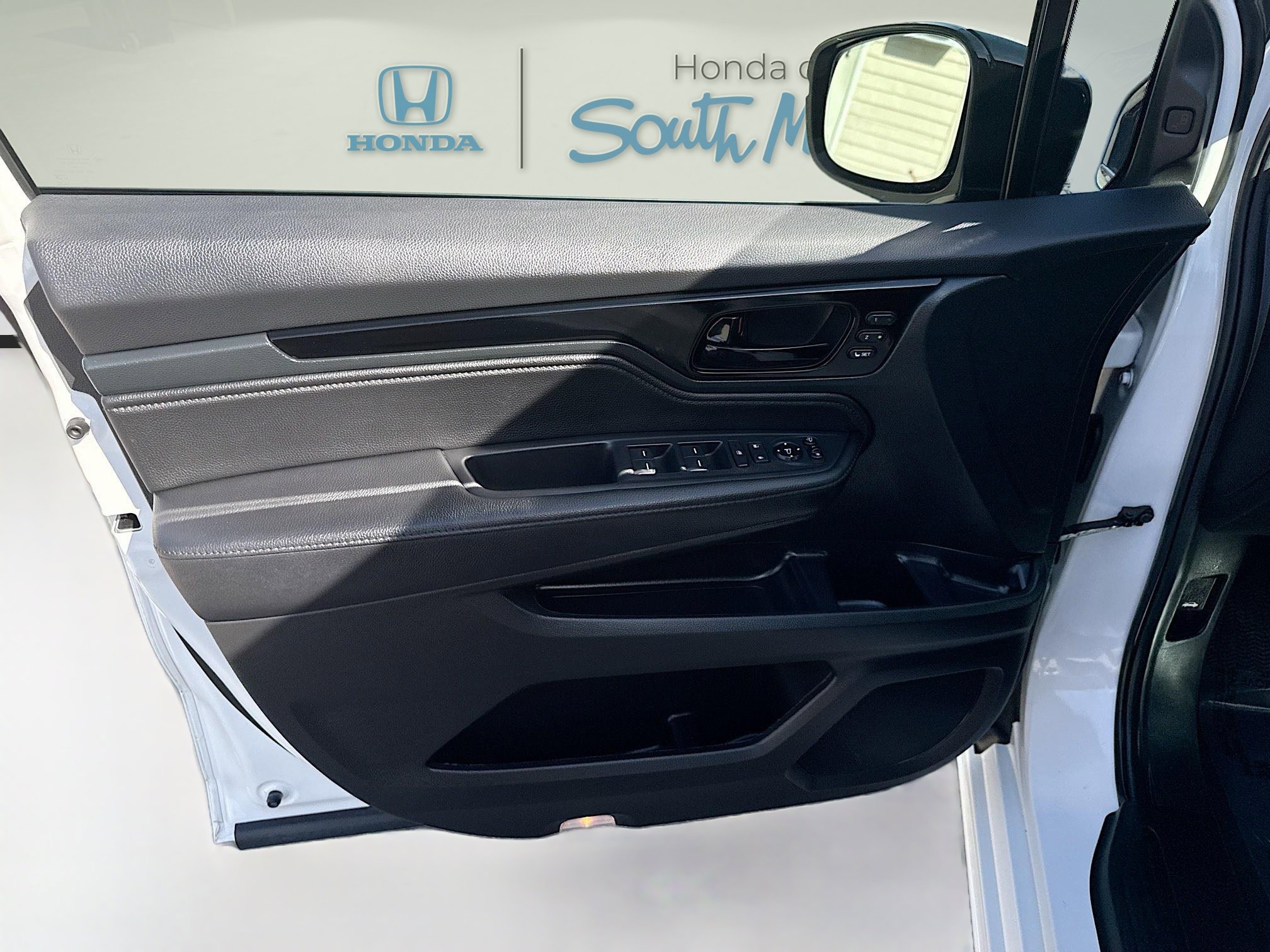 Certified 2024 Honda Odyssey Elite image 20