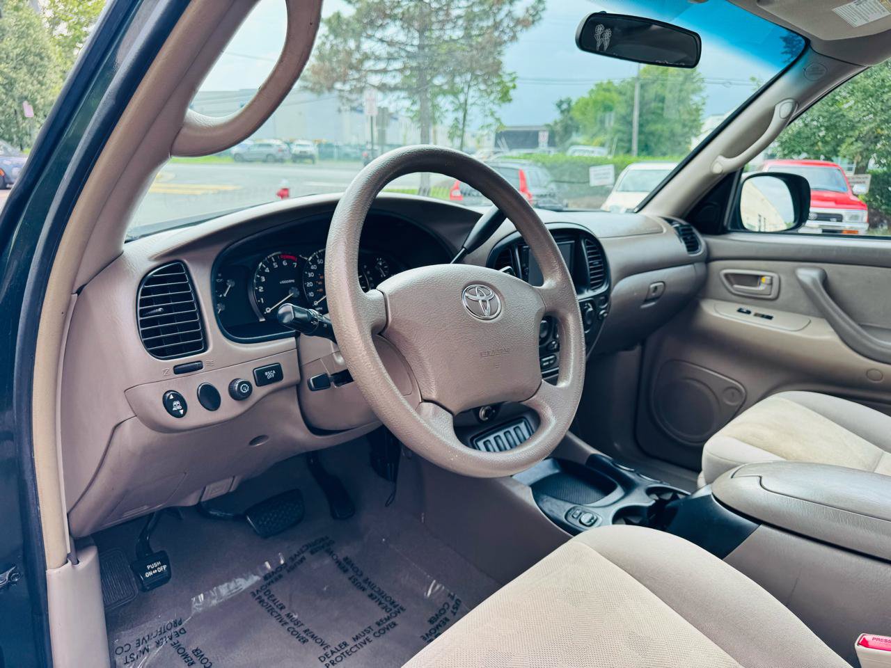 Used 2007 Toyota Sequoia SR5 AWD/4WD image 12