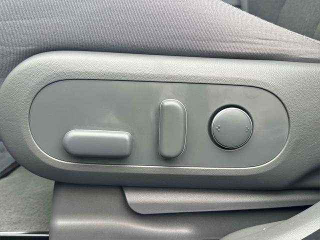 Used 2024 Hyundai Ioniq 5 SEL image 18