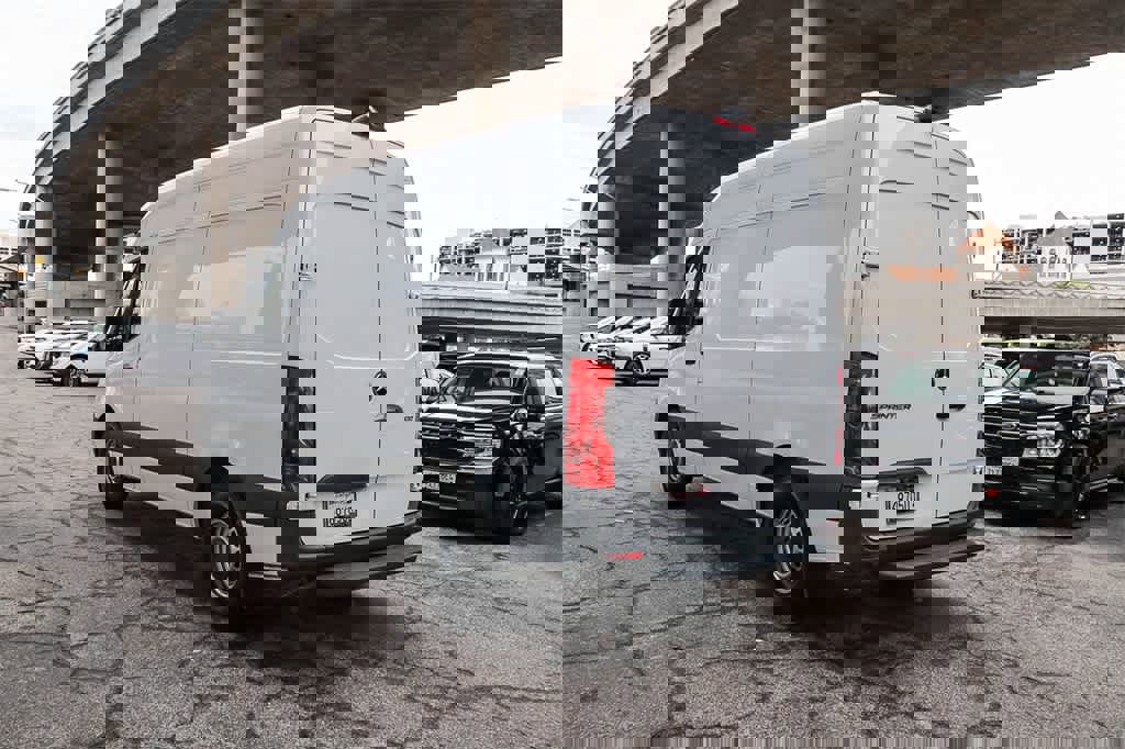Used 2023 Mercedes-Benz Sprinter 1500 image 8