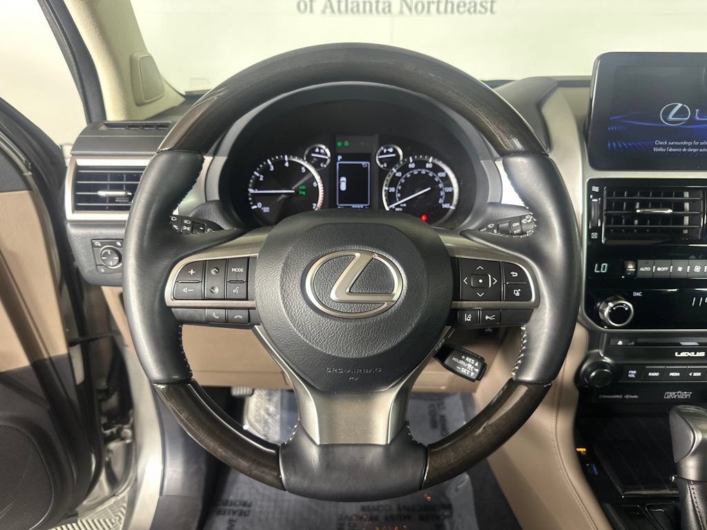 Used 2023 Lexus GX 460 Premium w/ Accessory Package AWD/4WD image 23
