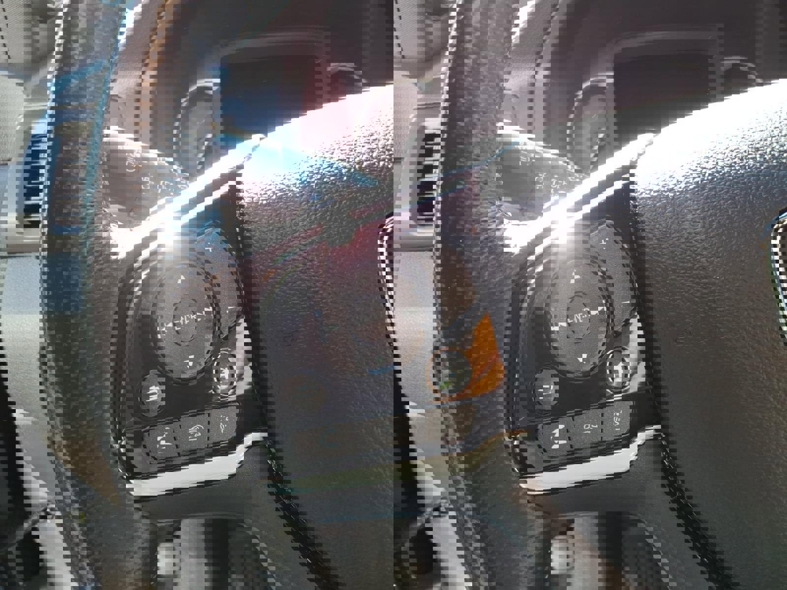 Used 2022 Honda Passport Elite image 13