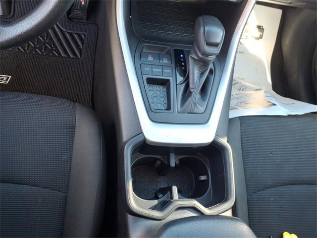 Used 2024 Toyota RAV4 LE image 14