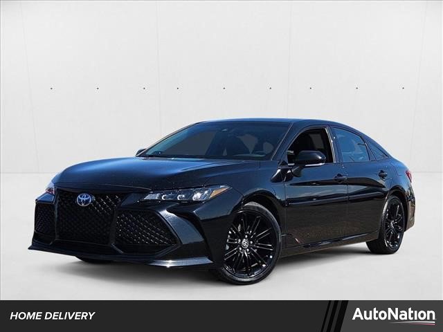 Used 2022 Toyota Avalon XSE image 1