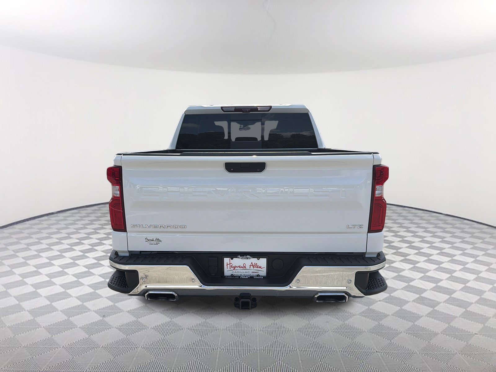 Used 2022 Chevrolet Silverado 1500 LTZ w/ LTZ Premium Package AWD/4WD image 7