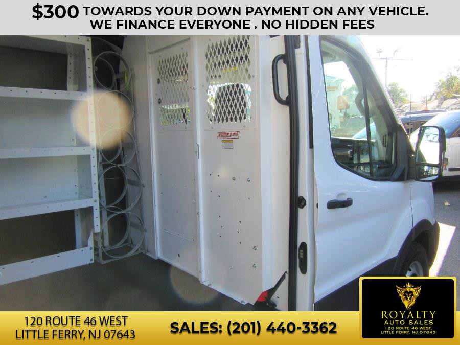 Used 2020 Ford Transit 250 Medium Roof w/ Load Area Protection Package image 17