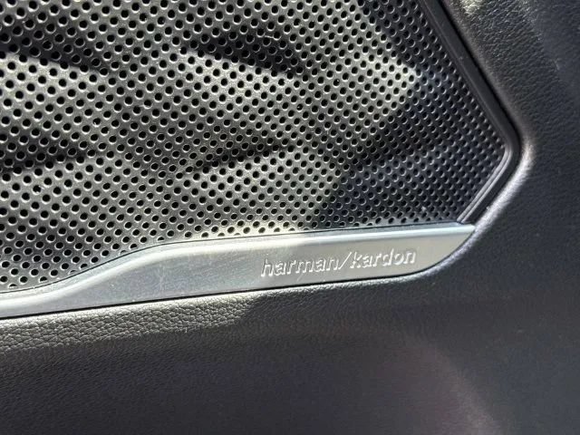 Used 2022 Hyundai Santa Fe SEL w/ Convenience + Premium Package AWD/4WD image 33