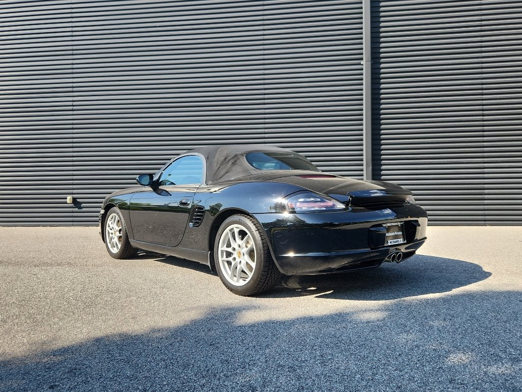 Used 2003 Porsche Boxster RWD image 2