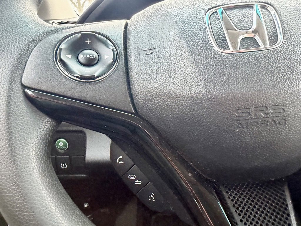 Used 2016 Honda HR-V LX image 24