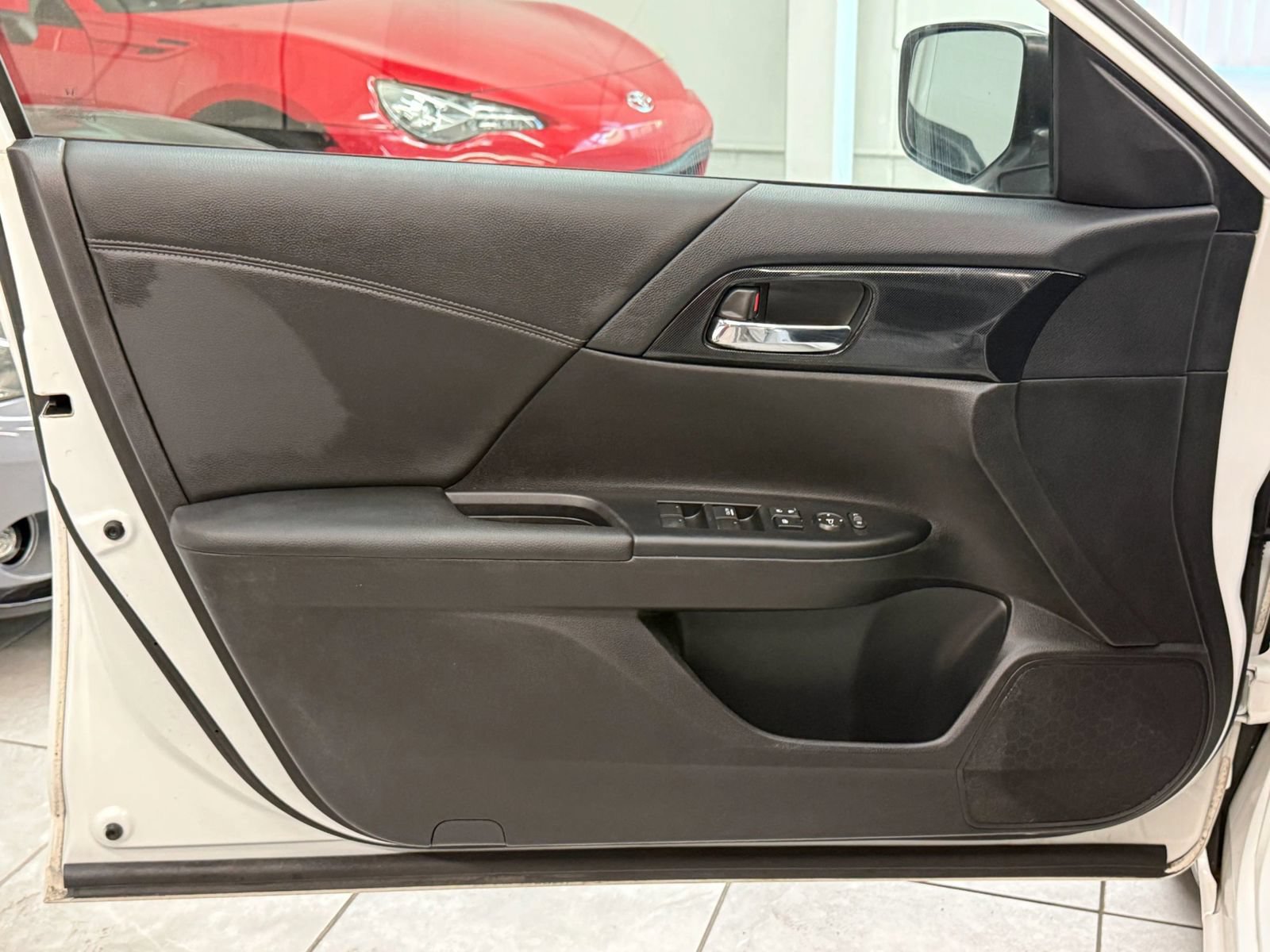 Used 2015 Honda Accord Sport image 15