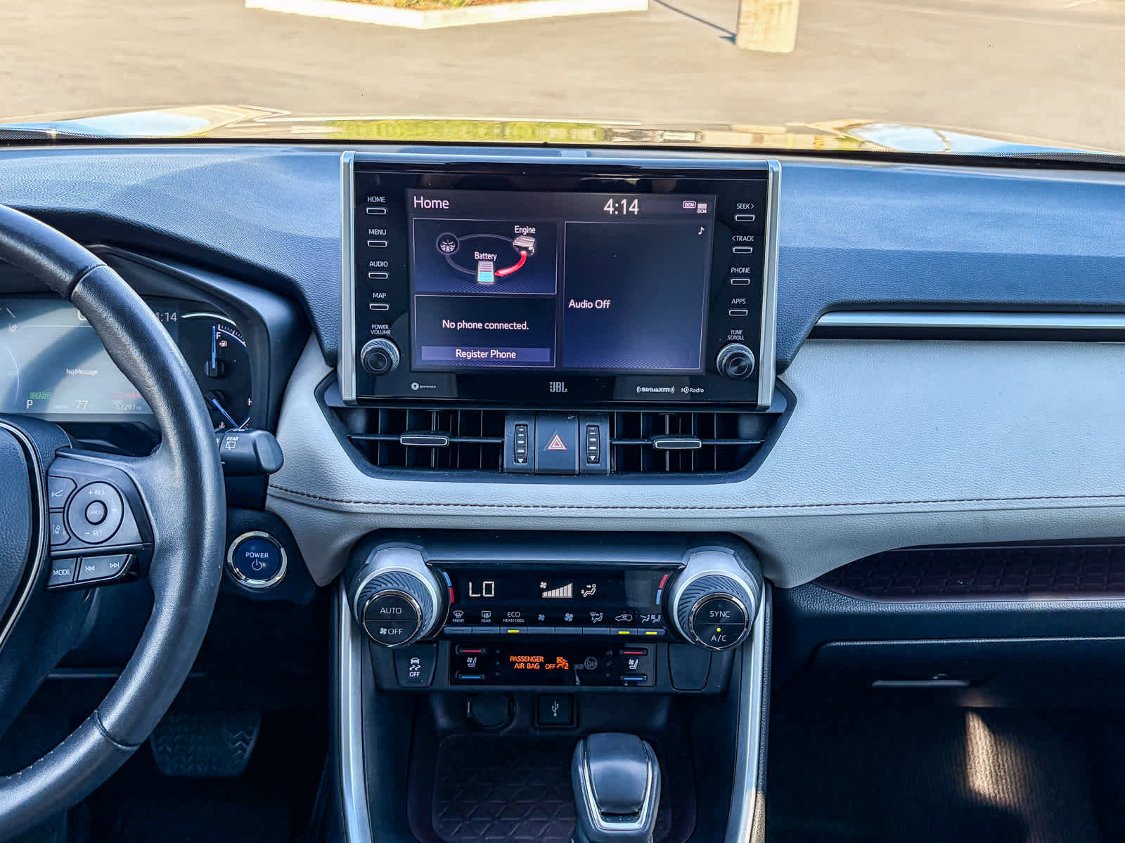 Used 2022 Toyota RAV4 Limited image 12