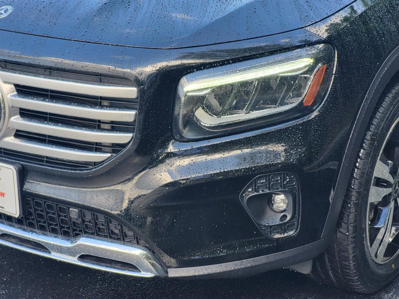 Used 2025 Mercedes-Benz GLB 250 image 8