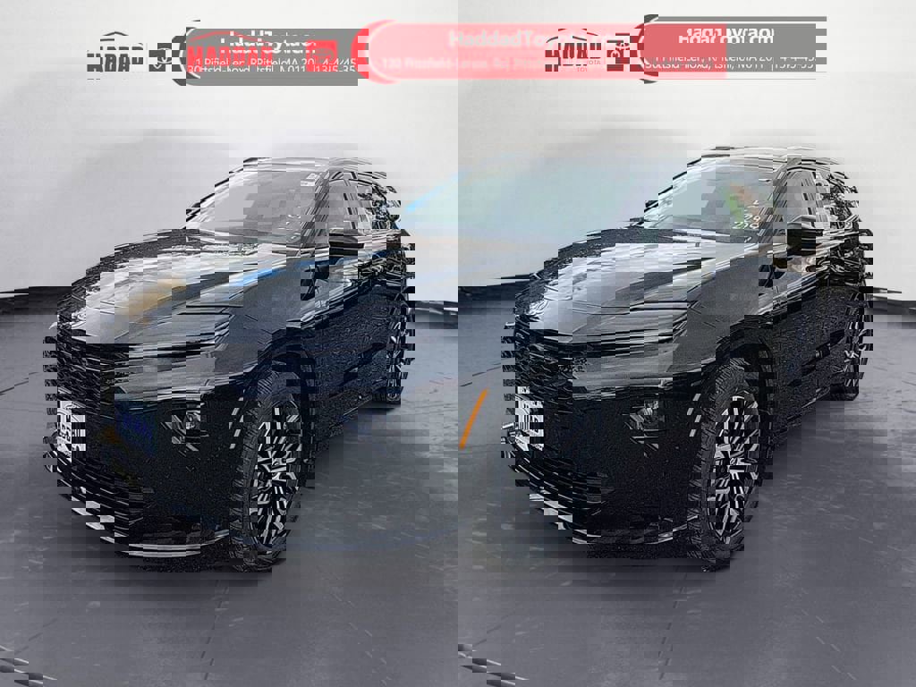 New 2025 Toyota Crown Signia