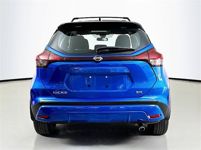 Used 2023 Nissan Kicks SR w/ Exterior Package image 6