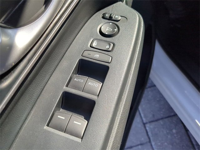 Used 2019 Honda CR-V EX-L image 17