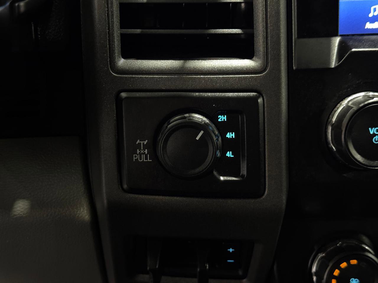 Used 2021 Ford F250 XL w/ STX Appearance Package image 26