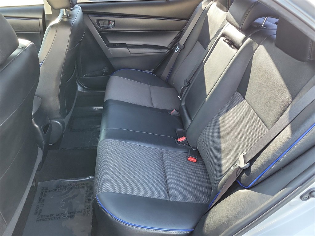 Used 2018 Toyota Corolla SE image 19