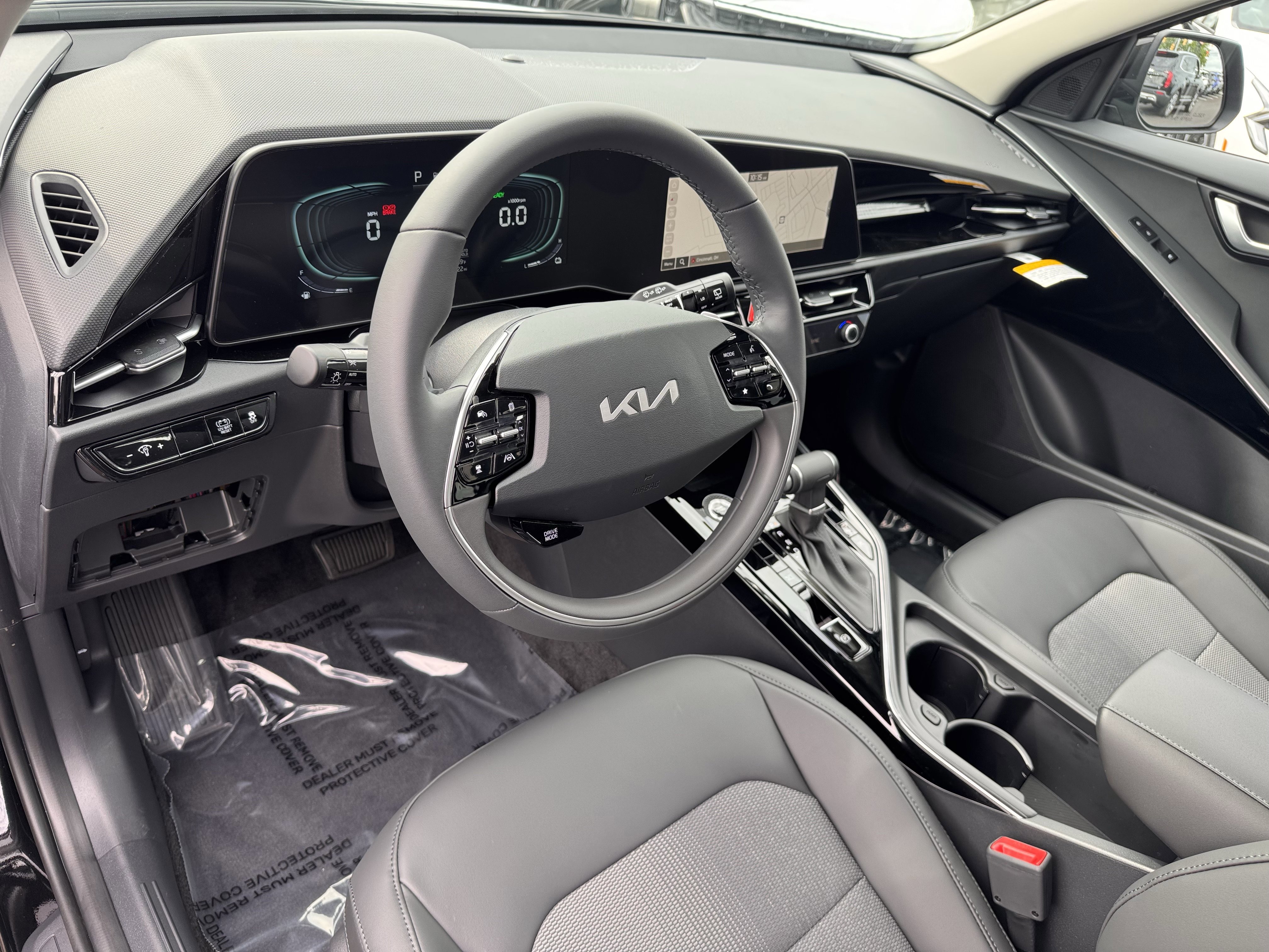 New 2026 Kia Niro EX FWD image 12