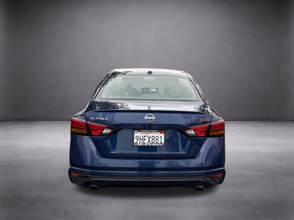 Used 2024 Nissan Altima 2.5 SR w/ SR Premium Package FWD image 6
