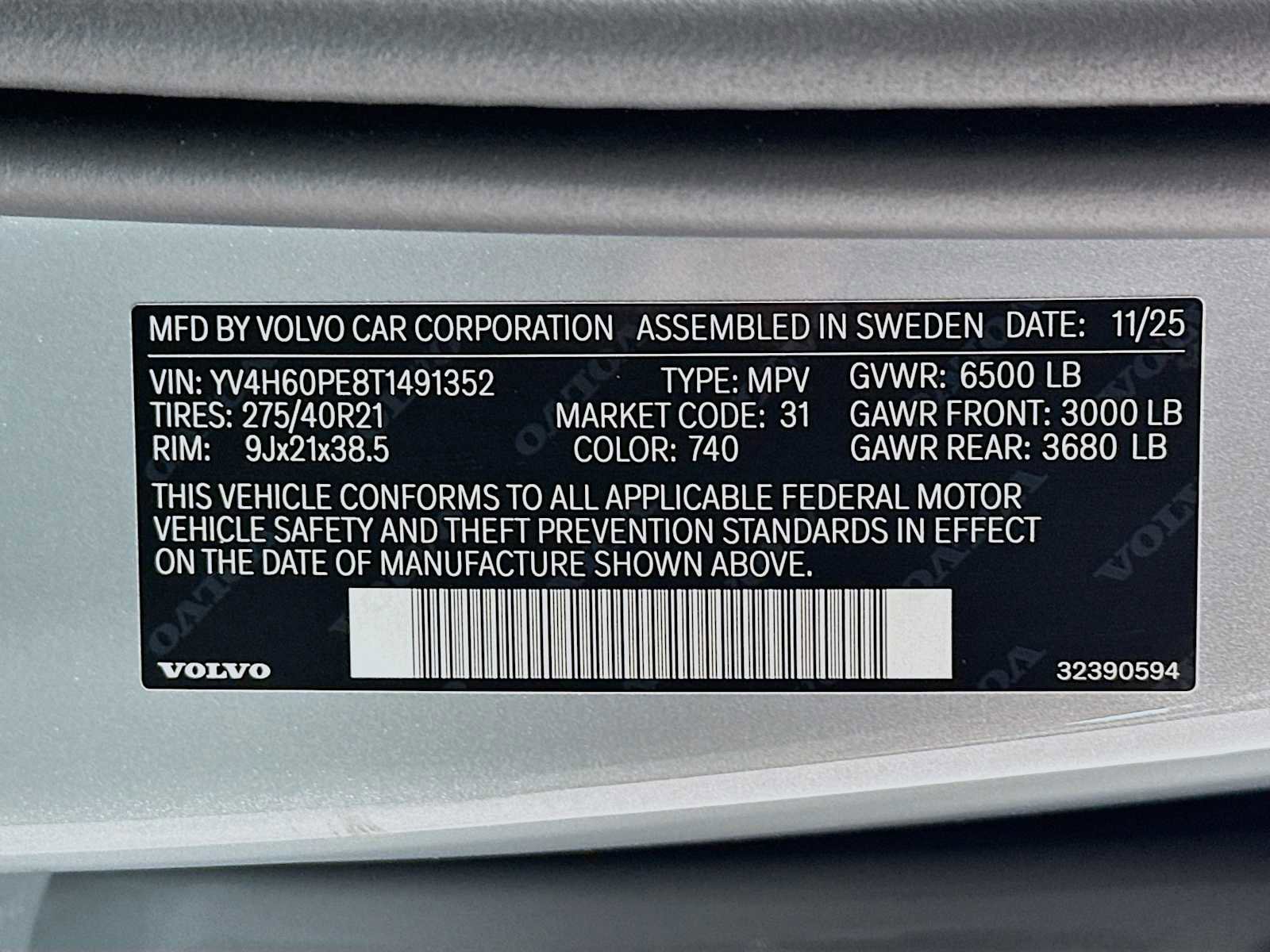 New 2026 Volvo XC90 T8 Plus w/ Protection Package Premier AWD/4WD image 31