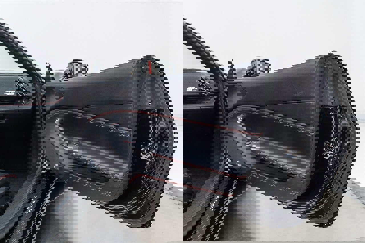 Used 2018 Ferrari 488 Spider image 48