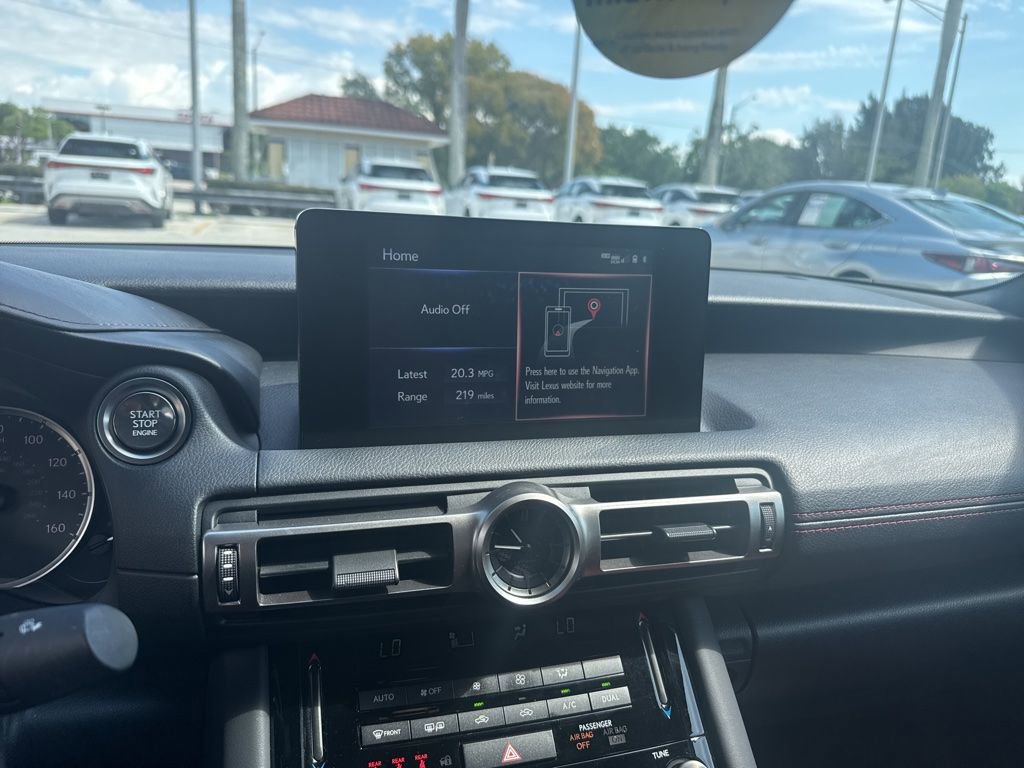 Used 2022 Lexus IS 300 RWD image 3