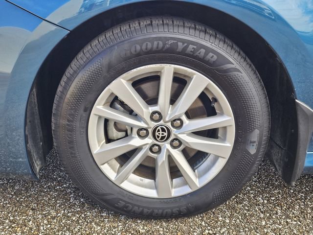 Used 2025 Toyota Camry LE w/ Convenience Package image 28