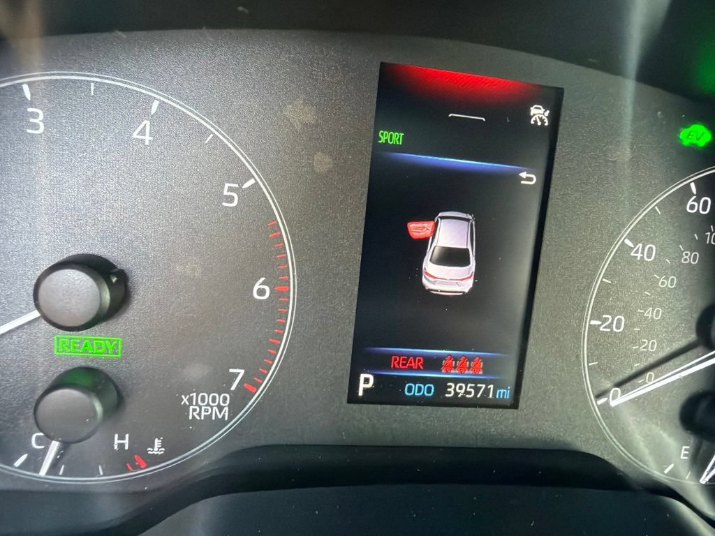 Used 2023 Toyota Corolla SE FWD image 11