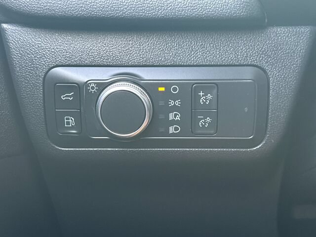Used 2022 Ford Escape SE w/ Convenience Package FWD image 31