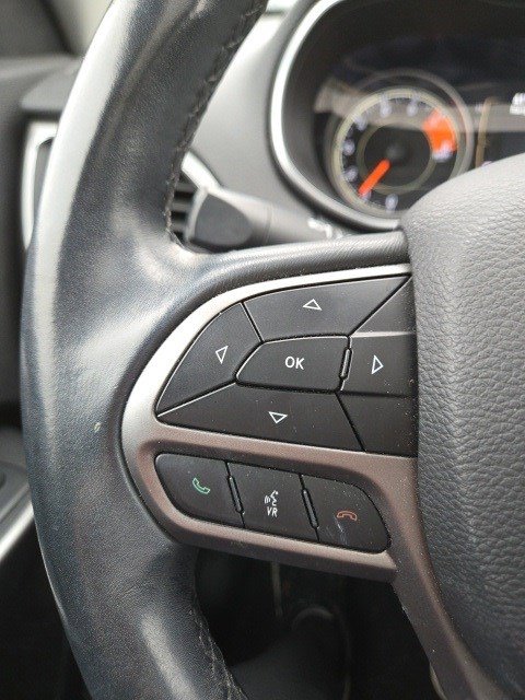 Used 2019 Jeep Cherokee Latitude Plus w/ Comfort/Convenience Group image 30