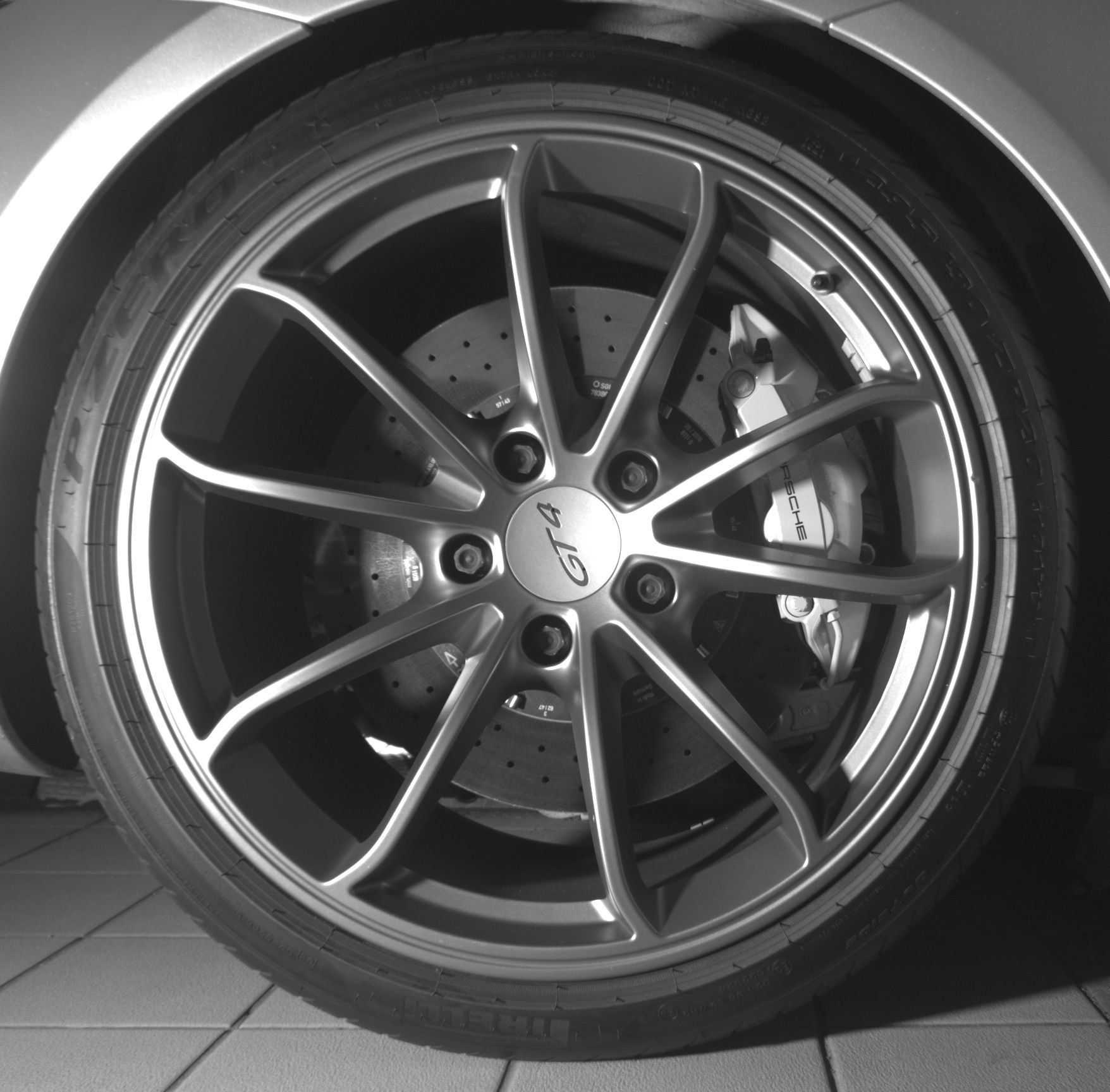 Used 2016 Porsche Cayman GT4 RWD image 31