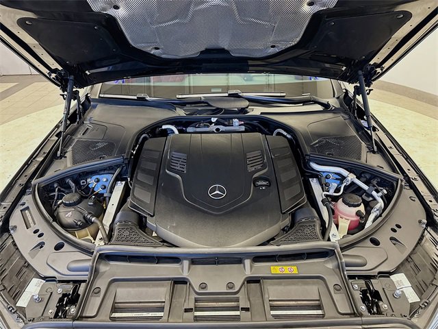 Used 2024 Mercedes-Benz S 580 4MATIC Sedan image 32