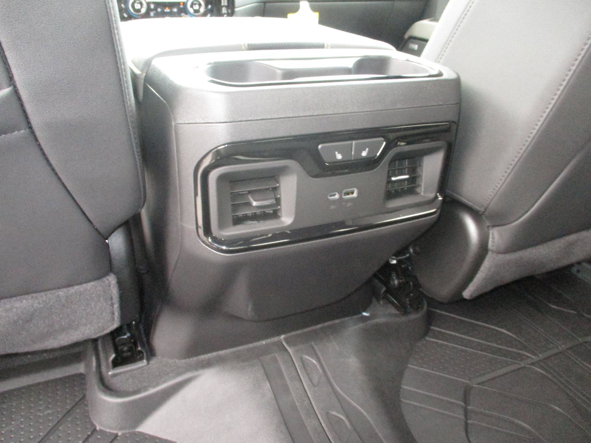 New 2026 Chevrolet Silverado 1500 ZR2 image 15