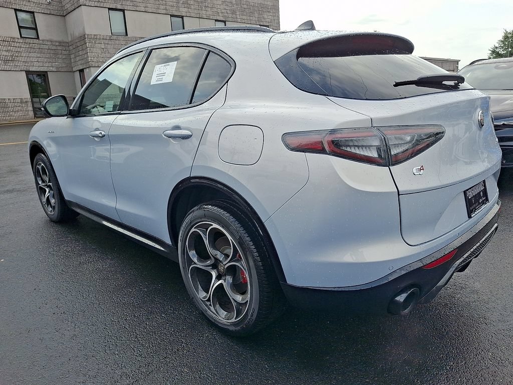 New 2026 Alfa Romeo Stelvio Sprint w/ Convenience Package AWD/4WD image 4